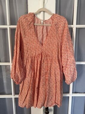 H&M Coral Geometric Print Babydoll Tunic Dress Balloon Sleeves Deep V-Neck